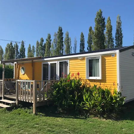 Camping Domaine De La Ville Huchet Saint-Malo Esterno foto