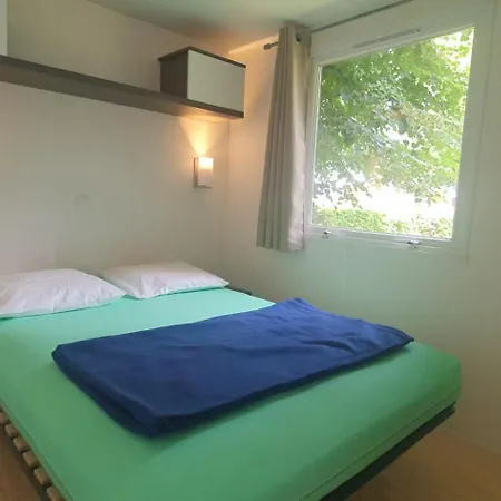 Camping Domaine De La Ville Huchet Saint-Malo Esterno foto