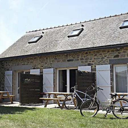 Camping Domaine De La Ville Huchet Saint-Malo Esterno foto